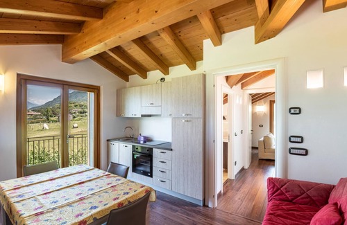 Colico Apartment | Discover Rio Bo Stella Holiday Apartment with Pool & Spa