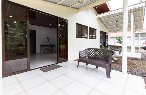 Northern Plains Apartment | Unforgettable Stay at Rio Celeste with Family-Friendly Comfort