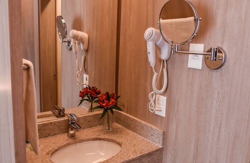 Sao Paulo Hotel | Eco-Friendly Comfort at Rio Hotel by Bourbon São Paulo