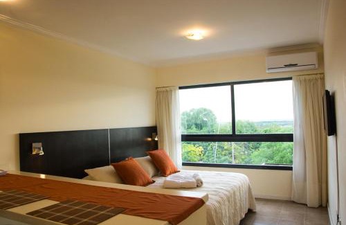 Victoria Apartment | Oceanfront Rio Manso Apartamentos with Pool & Great Views
