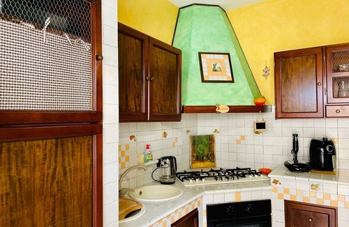 Poggio Mirteto Apartment | Family-Friendly Vrbo Property with Kitchen Amenities