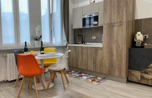 Vigentino Apartment | Stylish Ripa150: Family-Friendly Apartment in Milano