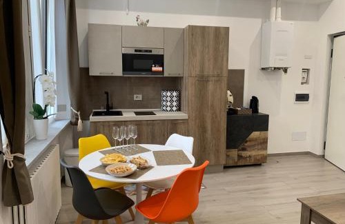 Vigentino Apartment | Stylish Ripa150: Family-Friendly Apartment in Milano