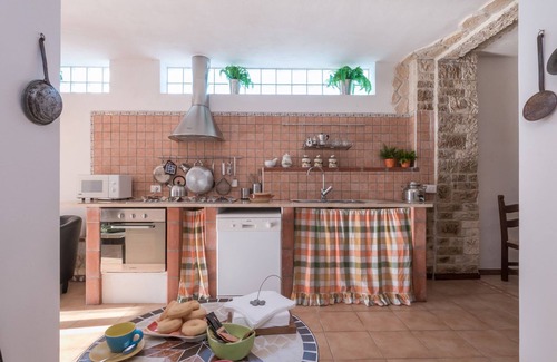 Ortona Villa | Relaxing Retreat at Ripari Di Giobbe 6+2, Emma Villas