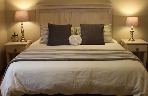 Kouga Hotel | Ripple Hill Hotel: Guest Rated 8/10 with Pool & Dining