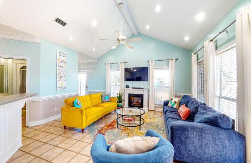 Silver Cay House | Family-Friendly Ripplin Sands with 8.7/10 Guest Rating