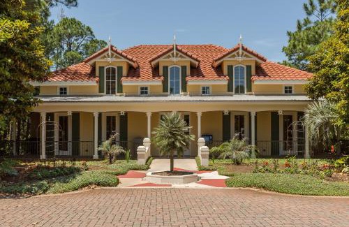 Fort Morgan House | Riptide: Family-Friendly Retreat with Pool & Hot Tub