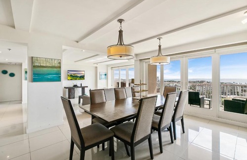 South Padre Island House | Experience Paradise at Stylish Bayview Condo Resort