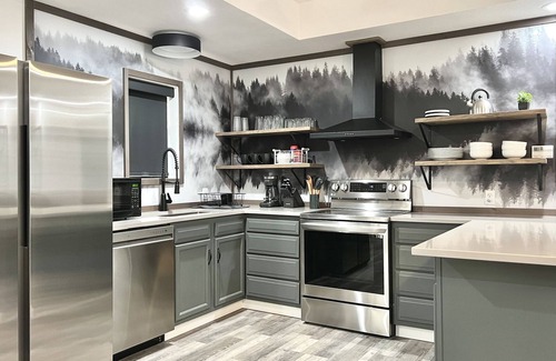 Murfreesboro Cabin | Start Your Adventure at Rise & Shine: Family-Friendly Getaway