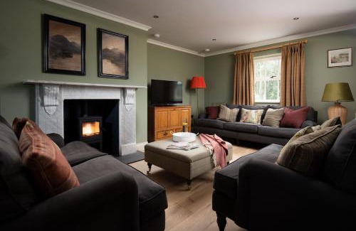 Hallington House | Guest Rated 10/10: Risingham House - Pet & Child Friendly