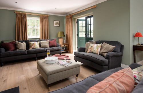 Hallington House | Guest Rated 10/10: Risingham House - Pet & Child Friendly