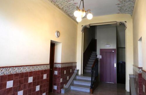 Tremp Apartment | Rita: Ideal Apartment for Two, Pet Friendly & Wheelchair Accessible