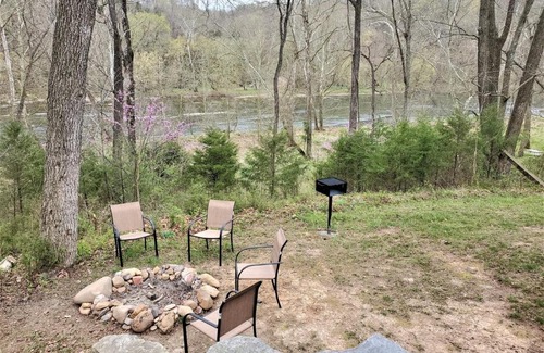 Stanley House | Family-Friendly Retreat at Rita's Rapids with Great Amenities
