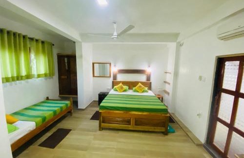 Palugaswewa Hotel | Ritigala Hideaway: Guest Rated 10/10 with Breakfast Included