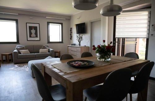 San Terenzo House | Guest Rated 10/10 at Ritratto di Donna - Perfect for Families
