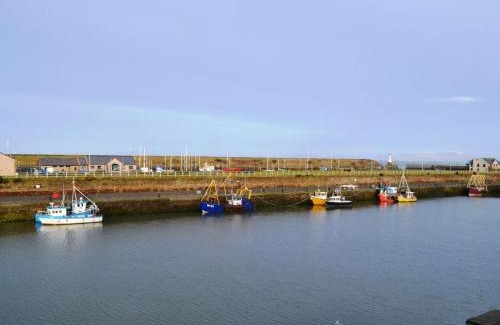 Maryport House | Ritson Wharf: Family-Friendly Getaway with 9.8/10 Rating