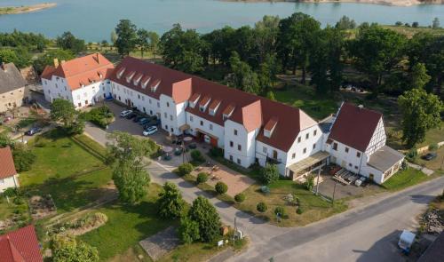 Belgern Hotel | Enjoy Family-Friendly Comfort at Rittergut Dröschkau