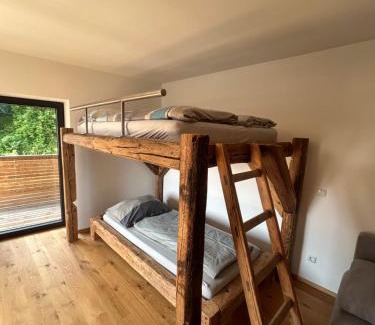 Altmuenster Apartment | Rittertal-Altholzseeblick: Family-Friendly Getaway Awaits