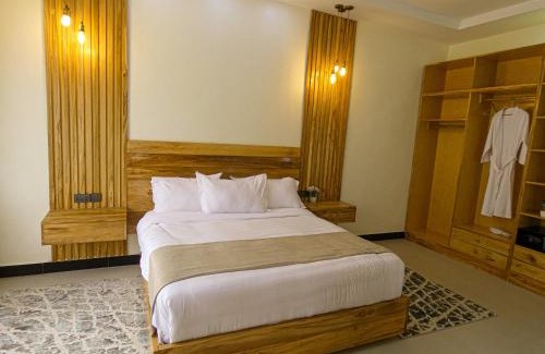 Arusha Hotel | Ritzy Arcadia Cottages