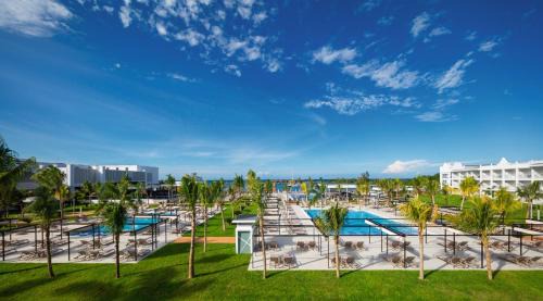 Montego Bay Resort | Riu Montego Bay - Adults Only All-Inclusive Getaway