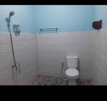 Riung House | Inviting RIUNG LALONG TERONG Guest House with Ocean Views