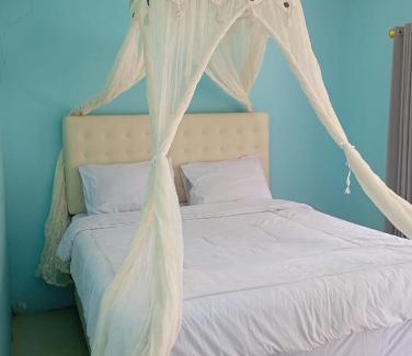 Riung House | Inviting RIUNG LALONG TERONG Guest House with Ocean Views