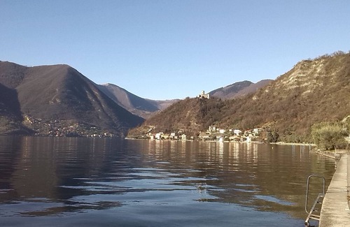 Zorzino Apartment | Riva Di Solto: apartment/ flat - Riva di Solto