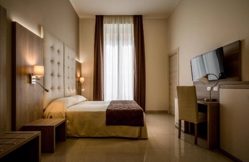San Vincenzo House | RIVA SUPERIOR: Guest Rated 9/10 with Spa & Dining Options