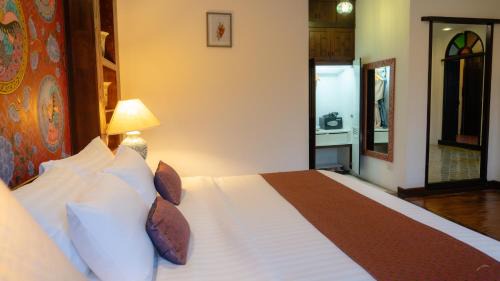 Pa Daet Hotel | Experience Comfort at Cheva Gallery Boutique Hotel