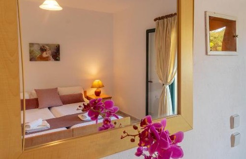 Ano Korakiana Apartment | Experience Rivendell Apartments: Oceanfront Bliss Awaits