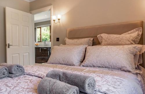 King's Lynn House | Discover Rivendell Lodge: Guest Rated 10/10 & Pet Friendly