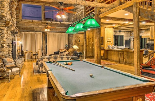 Cullowhee Villa | Inviting Cullowhee Lodge with River Access and Scenic Views
