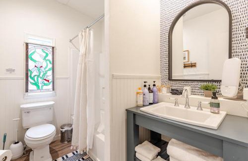 Wimberley House | River Access at Blanco River, Charming Big Cottage