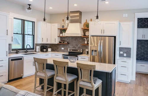 Kyle House | Discover The Craddock & LH7: Riverfront Homes in Kyle