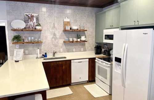 Kyle House | Discover The Craddock & LH7: Riverfront Homes in Kyle