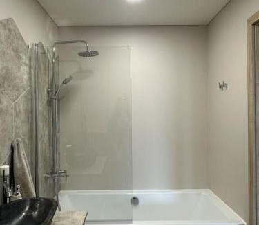 Kaunas Apartment | River Apartments Nemunaiciai: Pet-Friendly Retreat, 10/10 Rating