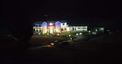 Khyber Pakhtunkhwa Hotel | Welcoming River Dine Hotel & Restaurant with Family Amenities