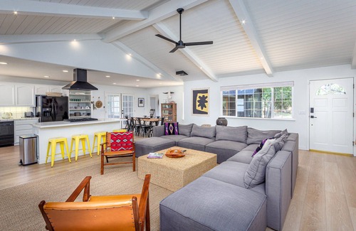 Kaweah House | Riverside Retreat at River Raven House - Ocean View & More