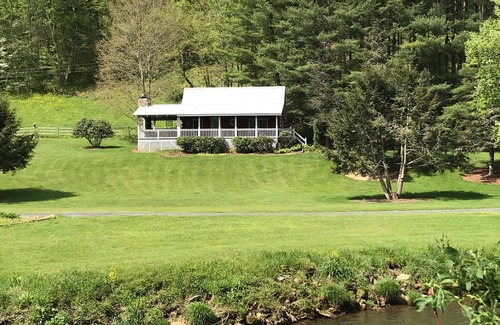 Creston House | Pet-Friendly River Front Cabin with Mountain Views