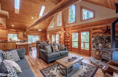 Leavenworth Cabin | Riverside Lodge Near Leavenworth: 10/10 Guest Rated Retreat