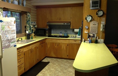 Sierra City Cabin | Scenic River Front Cabin in the California Alps - 10/10 Rated