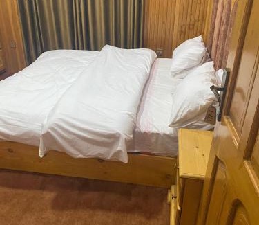 Kohistan Hotel | Relaxing Retreat at River Garden Hotel and Resort