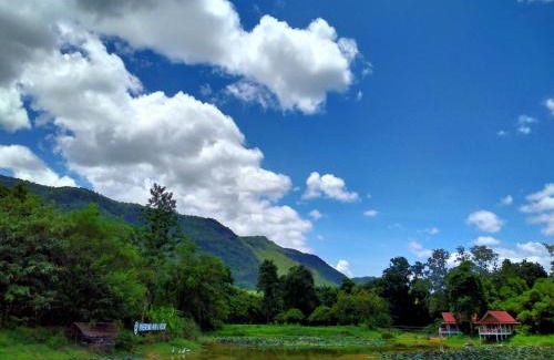 Chong Sadao Resort | Relaxing River Kwai Park & Resort with Pool and Restaurant