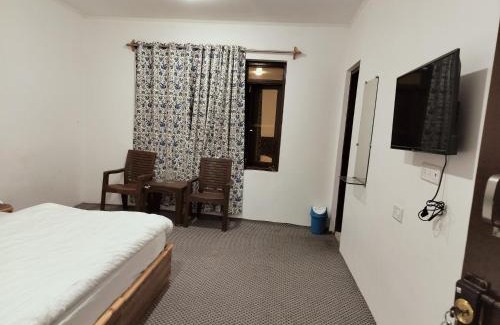Laripora House | Discover River Land Guest House: Child-Friendly Retreat
