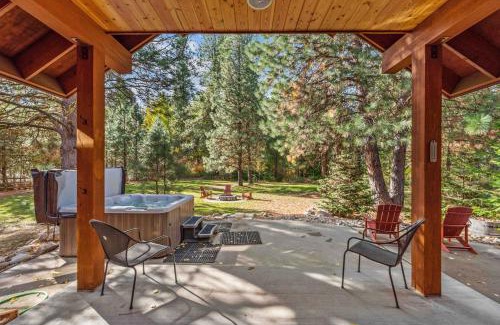 Leavenworth House | Exceptional River Lodge in Plain - Family-Friendly Retreat