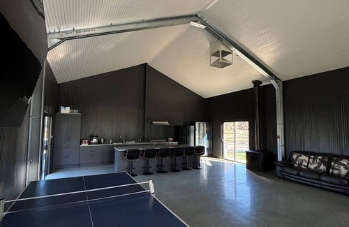 Torrumbarry House | River lodge private retreat.nMurray River at your Doorstep 25min from Echuca .