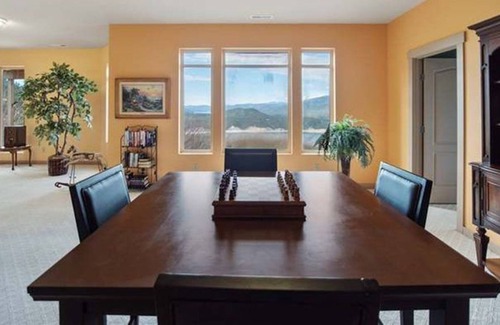 Kettle Falls House | River/Mountain View House Suite #2
