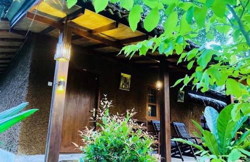 Udawalawa Hotel | Cozy Retreat at River Place Resort Udawalawa with Breakfast