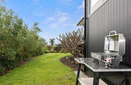 Ruakaka House | Inviting River Rest - Family-Friendly Holiday Home Awaits