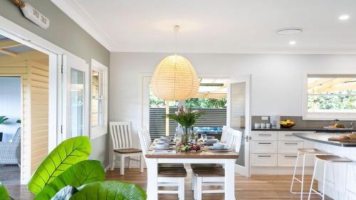 Shoalhaven Heads House | Pet-Friendly River Shack: Guest Rated 8.5/10 for Families